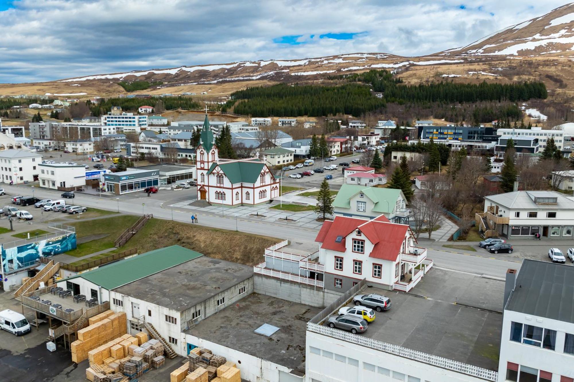 Bjarnabuth Apartment Husavik Luaran gambar