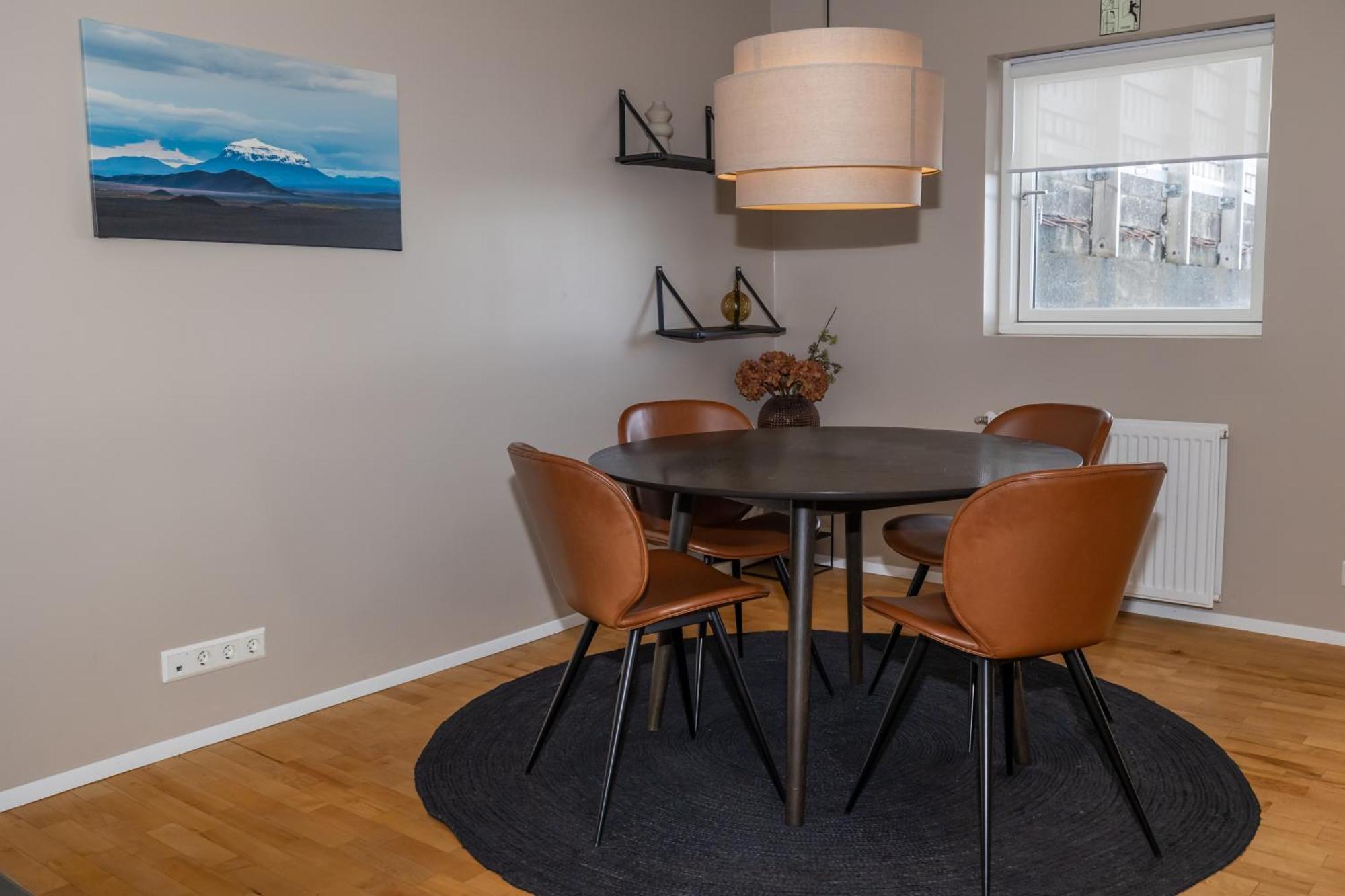 Bjarnabuth Apartment Husavik Luaran gambar